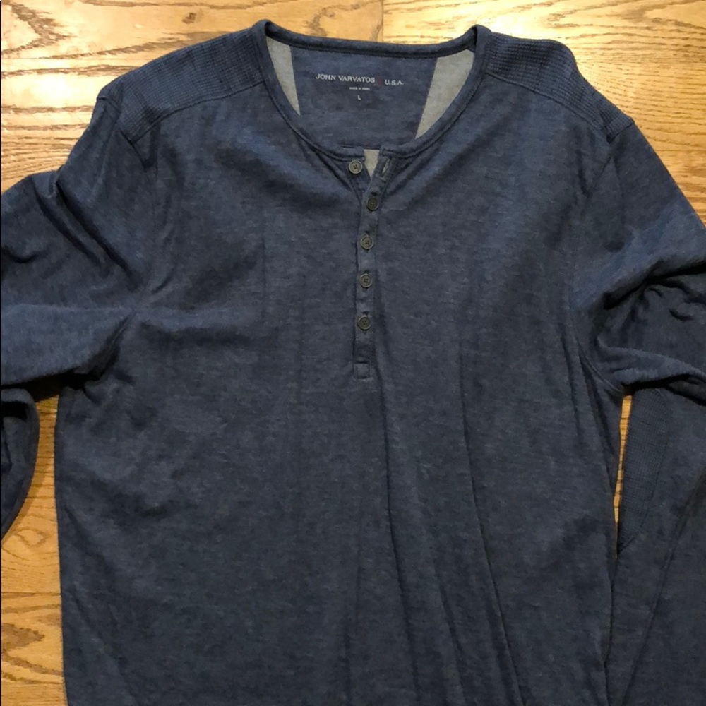 John Varvatos longsleeve henley